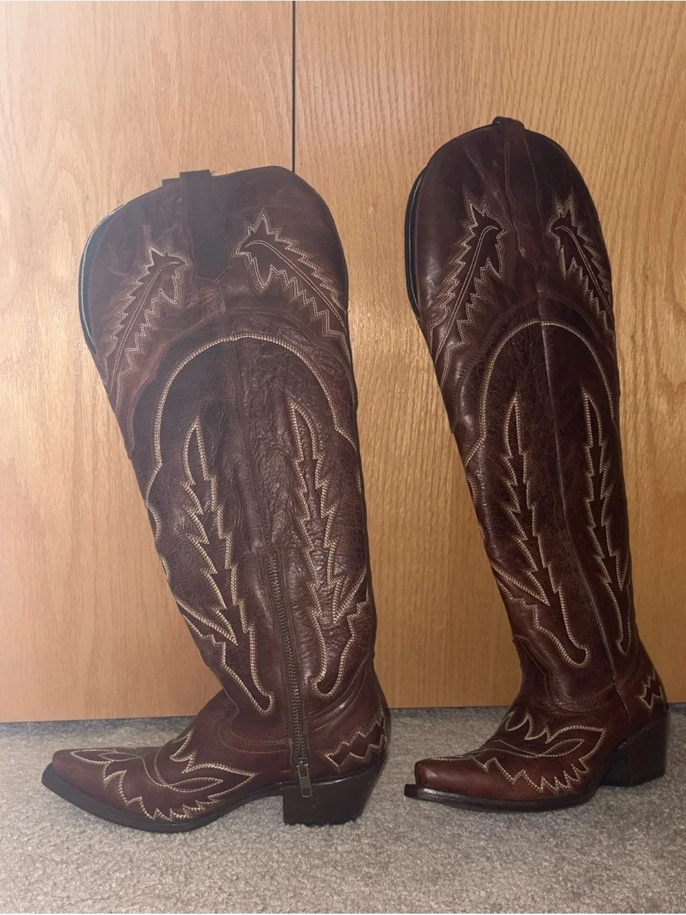Never worn, New w/o tags Rock’em Cowboy Boots with Brown Pull Tabs over the knee
